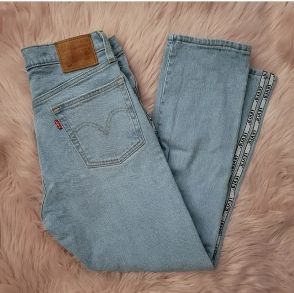 Levi's 501 cropped logo strip high waist button fly jeans - Picture 2 of 13